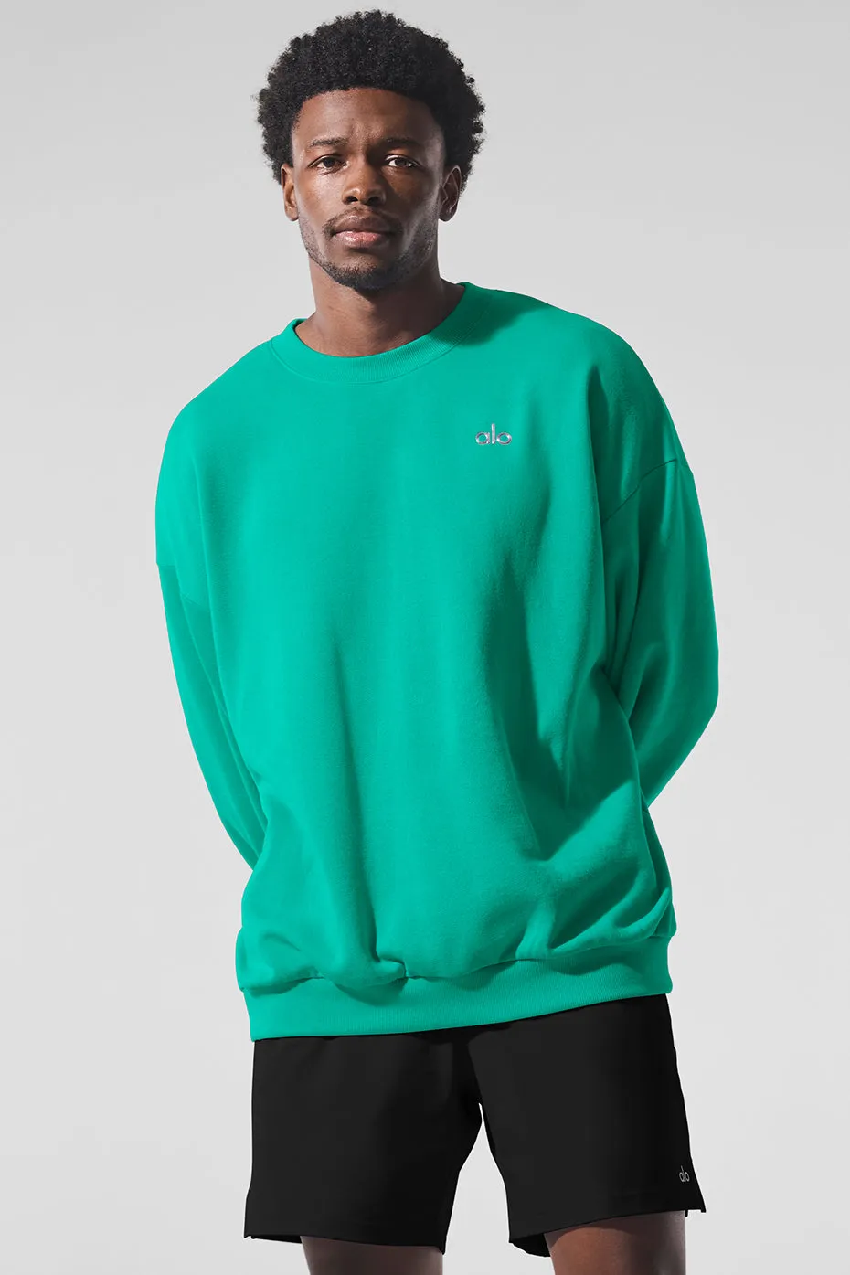 Accolade Crew Neck Pullover - Spruce Green sold by Alo Yoga