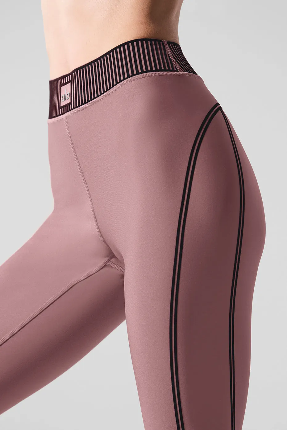 Airlift High-Waist 7/8 Line Up Legging - Smoky Quartz sold by Alo Yoga product image thumbnail 4