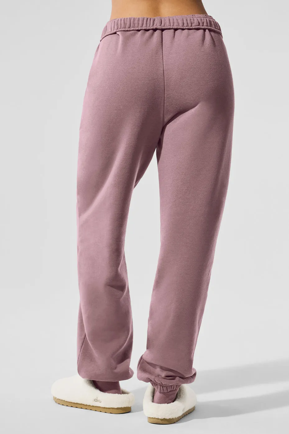 Accolade Sweatpant - Smoky Quartz sold by Alo Yoga product image thumbnail 2