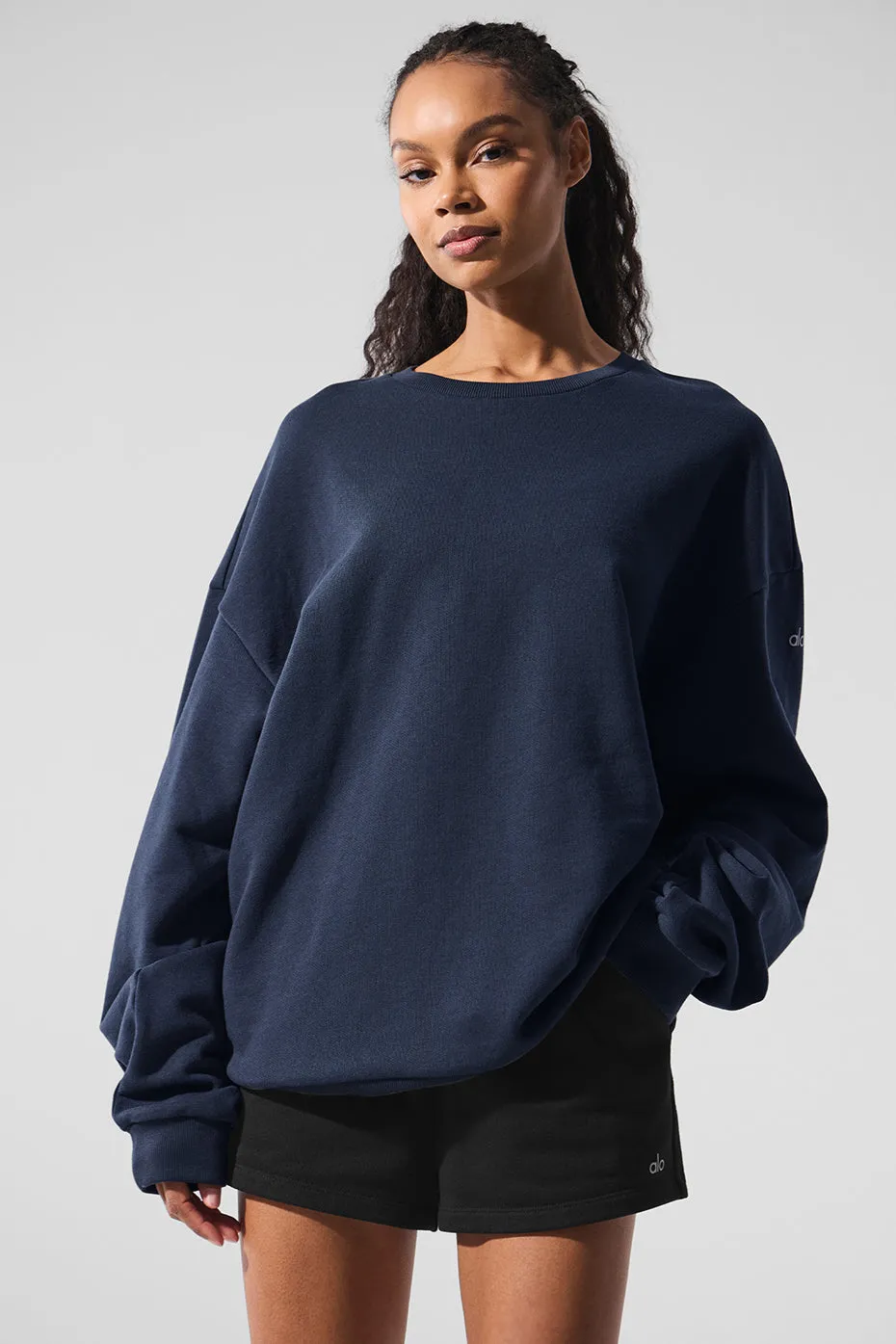 Chill Crew Neck Pullover - Navy sold by Alo Yoga