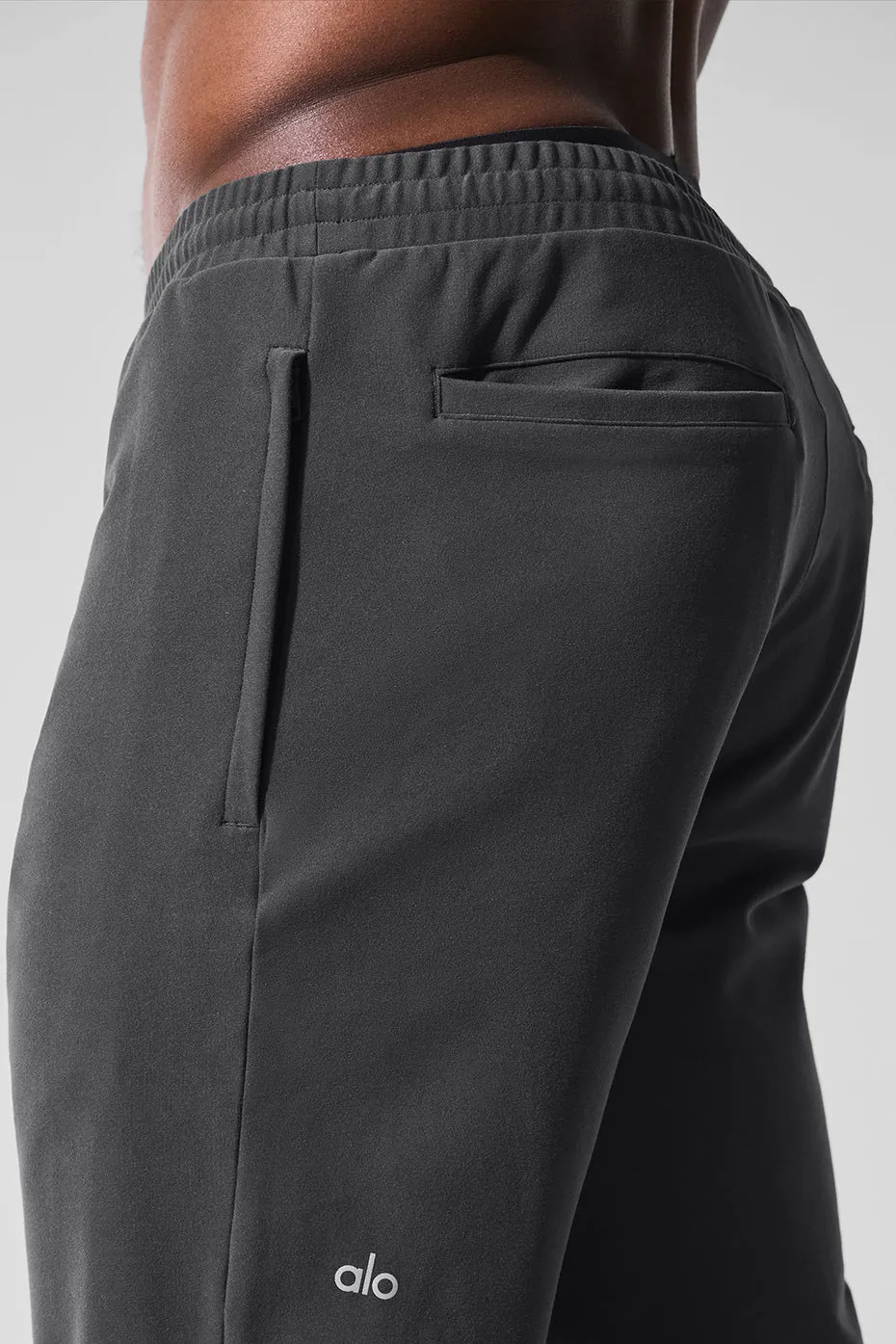 Conquer Max Performance Jogger - Anthracite sold by Alo Yoga product image thumbnail 4