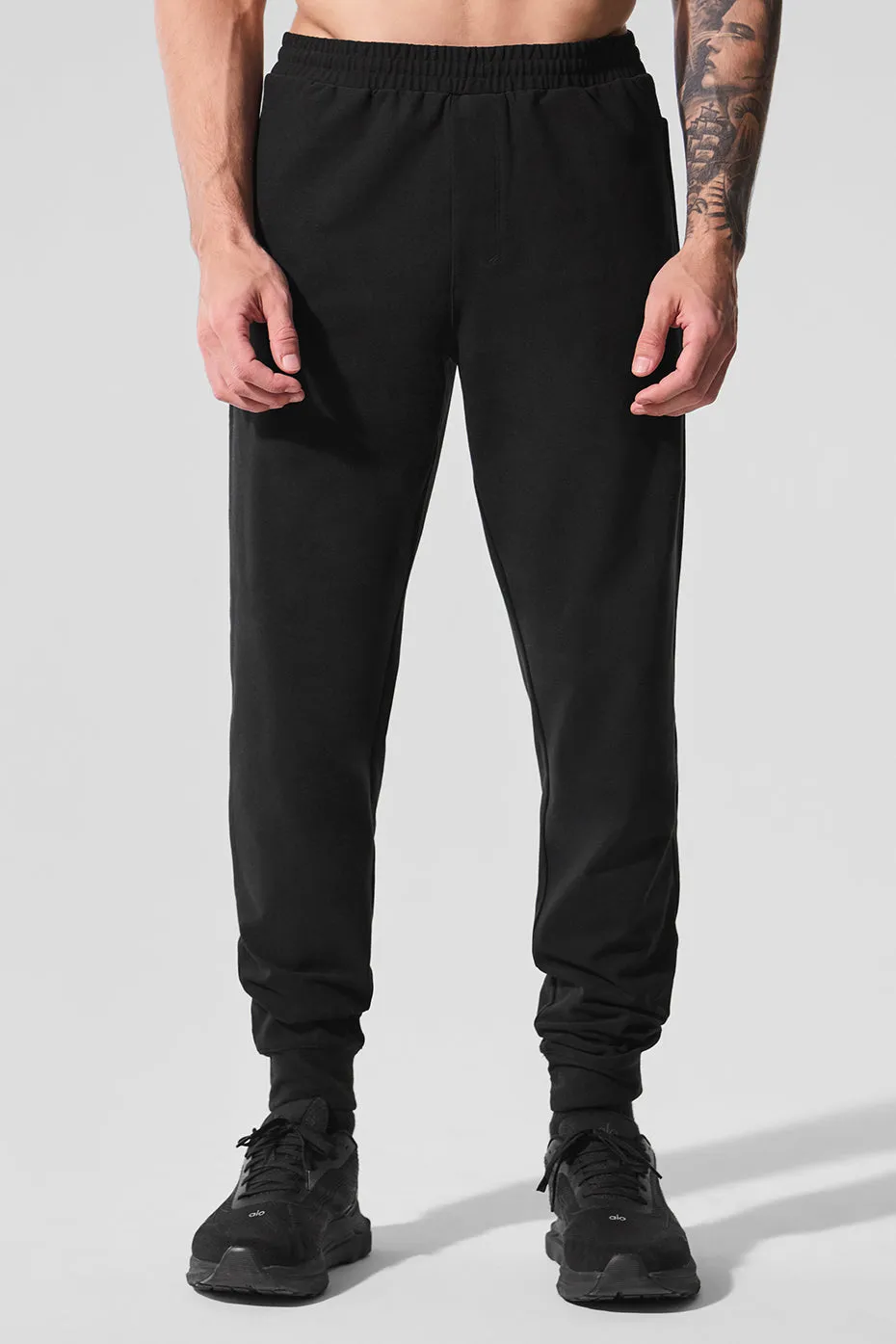 Conquer Max Performance Jogger - Black sold by Alo Yoga