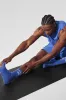 Unisex Throwback Sock - Marathon Blue/White sold by Alo Yoga
