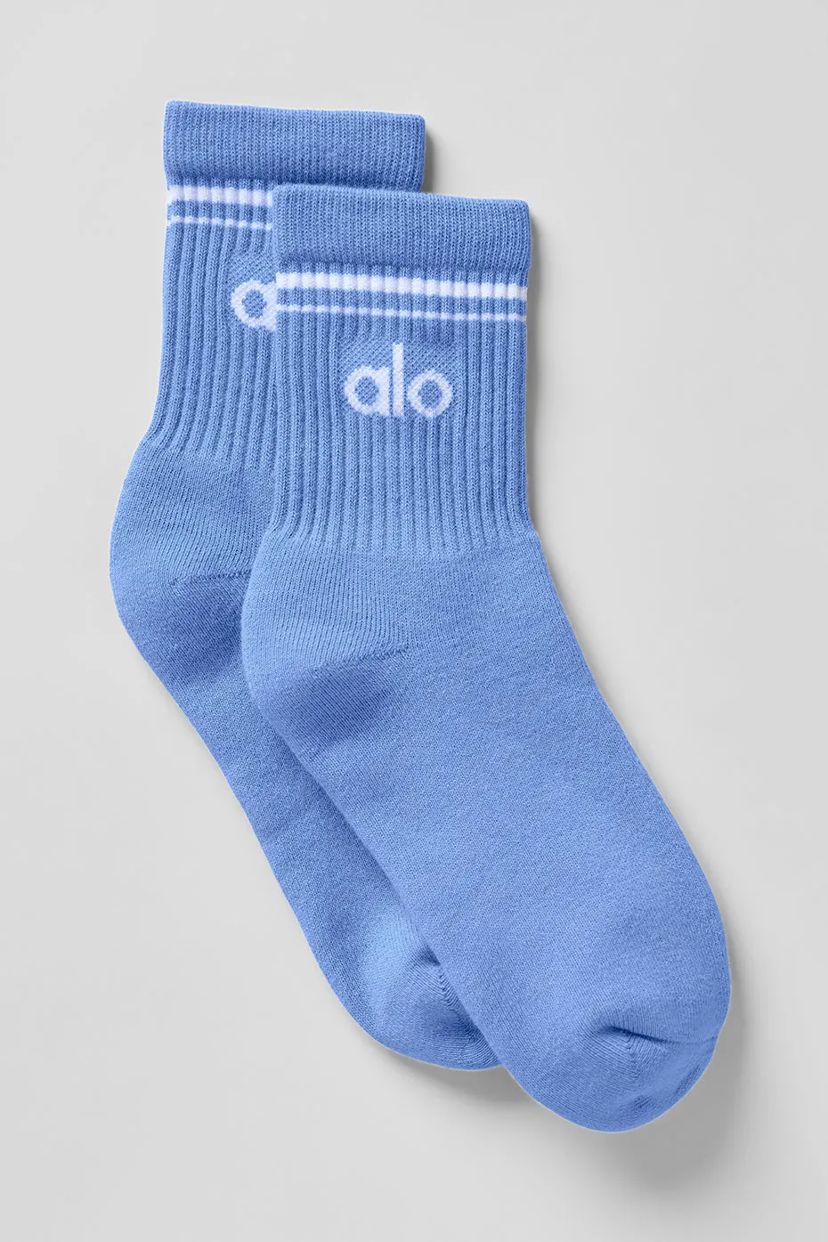 Unisex Half-Crew Throwback Sock - Crystal Clear Blue/White sold by Alo Yoga