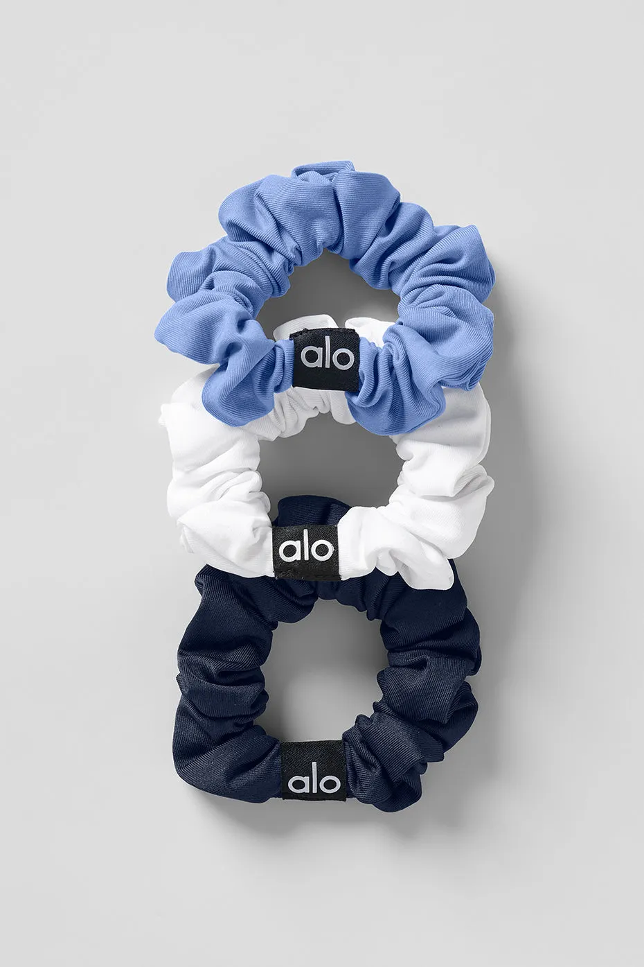 Fresh Mini Scrunchie 3-Pack - Crystal Clear Blue/White/Navy sold by Alo Yoga