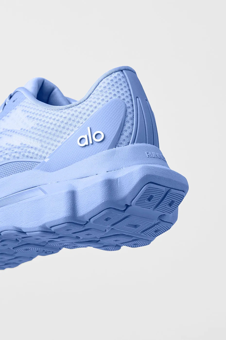 Alo Runner - Crystal Clear Blue sold by Alo Yoga product image thumbnail 5