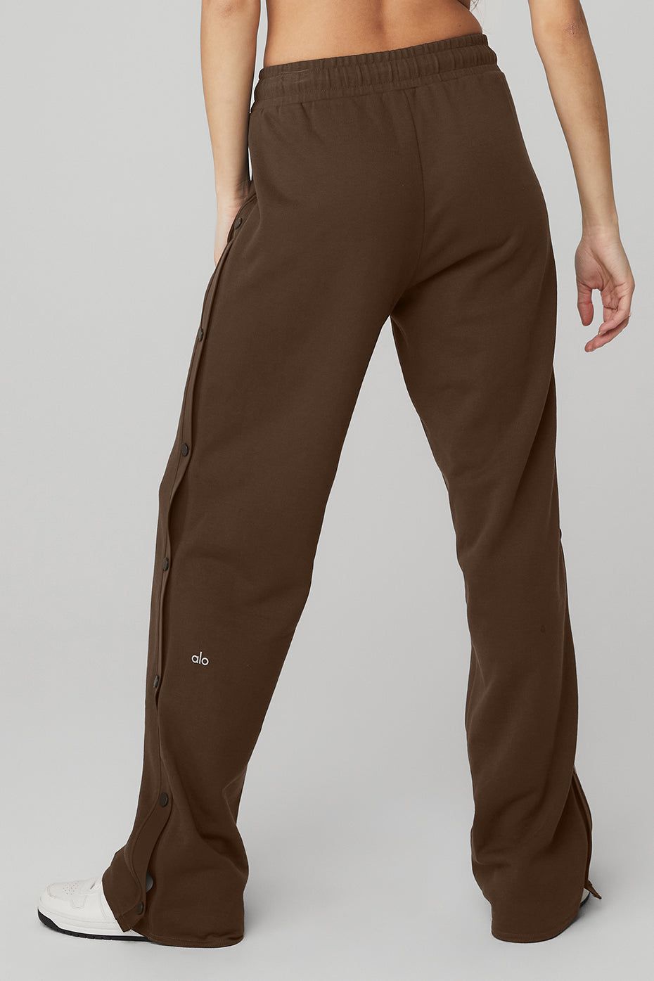 Courtside Tearaway Snap Pant - Espresso sold by Alo Yoga product image thumbnail 2