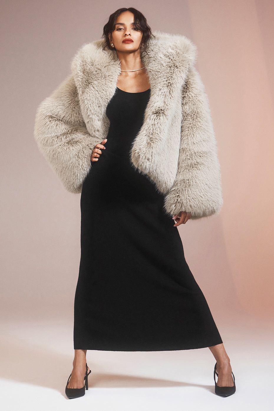 Alo Yoga☆Opulent Faux Fur Statement Jacket ブラック ファー Opulent Faux Fur Statement Jacket - Black | Alo Yoga
