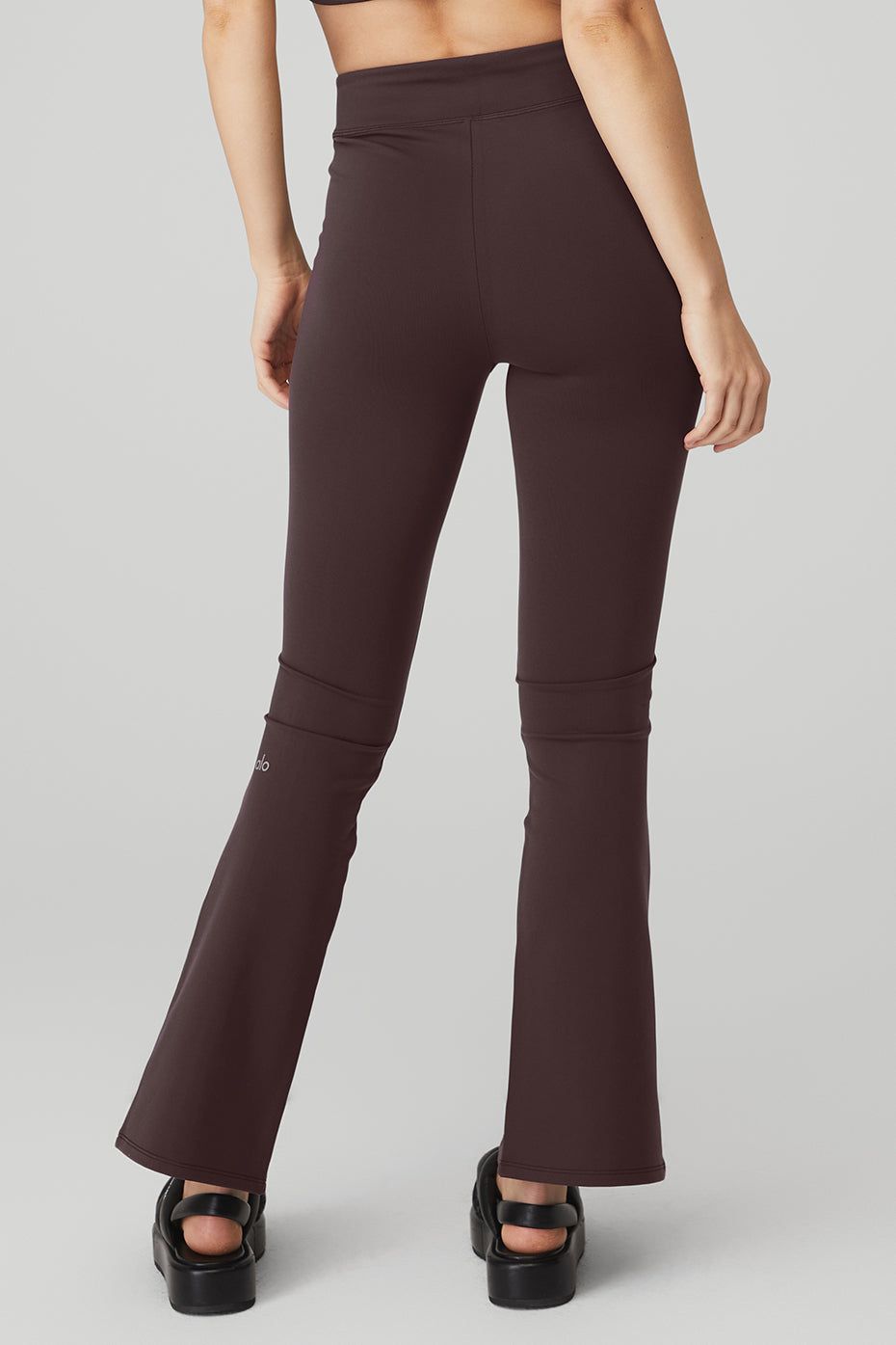 Airbrush High-Waist 7/8 Flutter Legging - Raisin sold by Alo Yoga product image thumbnail 2