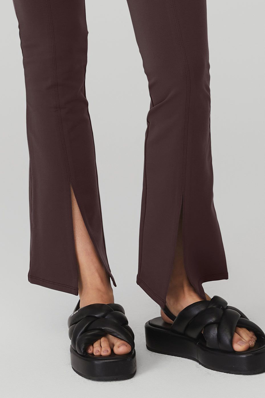 Airbrush High-Waist 7/8 Flutter Legging - Raisin sold by Alo Yoga product image thumbnail 4