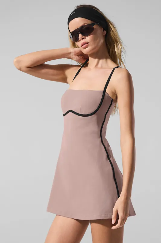 ALO | Airbrush Streamlined Dress in Taupe/Black Beige, Size: Medium sold by Alo Yoga
