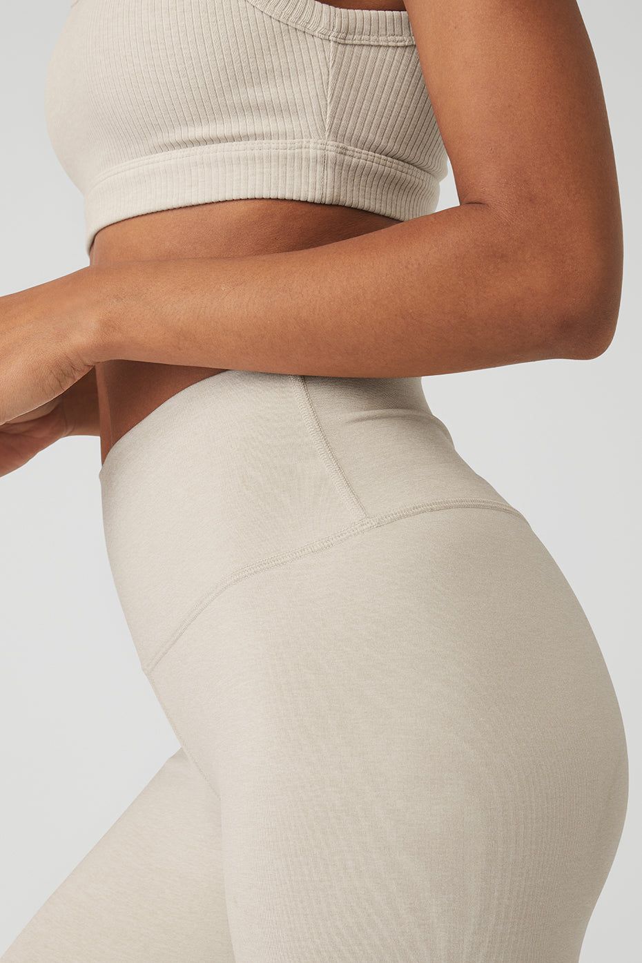 7/8 High-Waist Airbrush Legging - Oatmeal Heather sold by Alo Yoga product image thumbnail 5