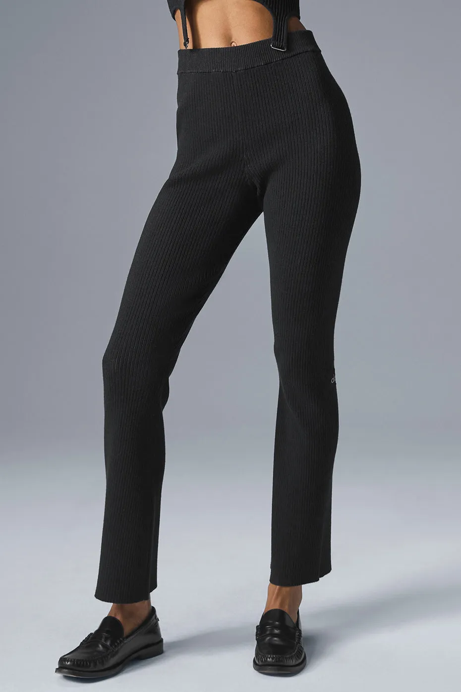 ALO | Denim Knit High-Waist Flare Pants in Black/Anthracite, Size: 2XS sold by Alo Yoga