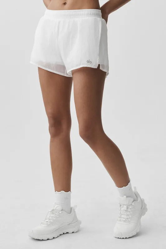 Mid-Rise Go Time Short - White made by Alo Yoga