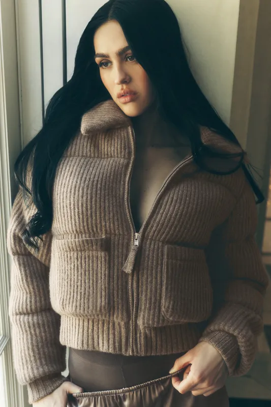 Cashmere Northstar Sweater Puffer - Alpine Cocoa Heather made by Alo Yoga