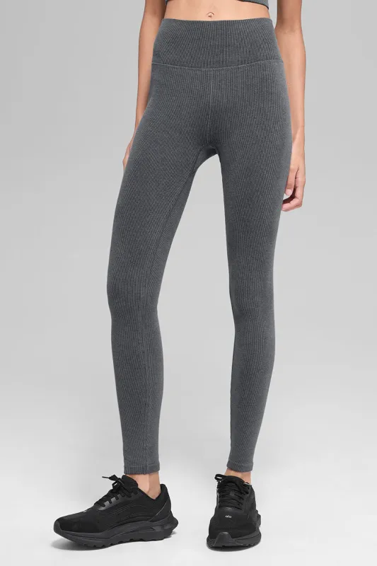 Seamless High-Waist Two Tone Rib Legging - Dark Misty Grey Heather made by Alo Yoga