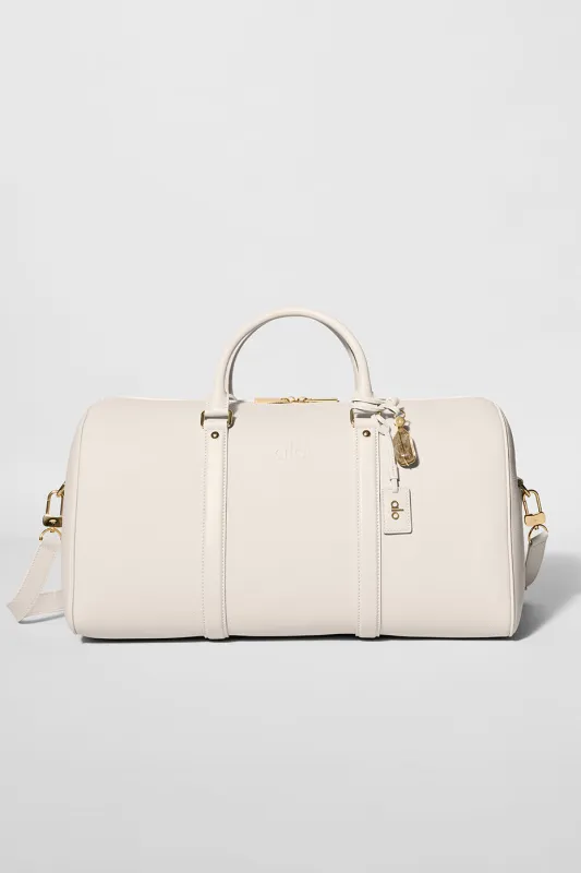 ALO Voyage Duffle - Bone Leather made by Alo Yoga
