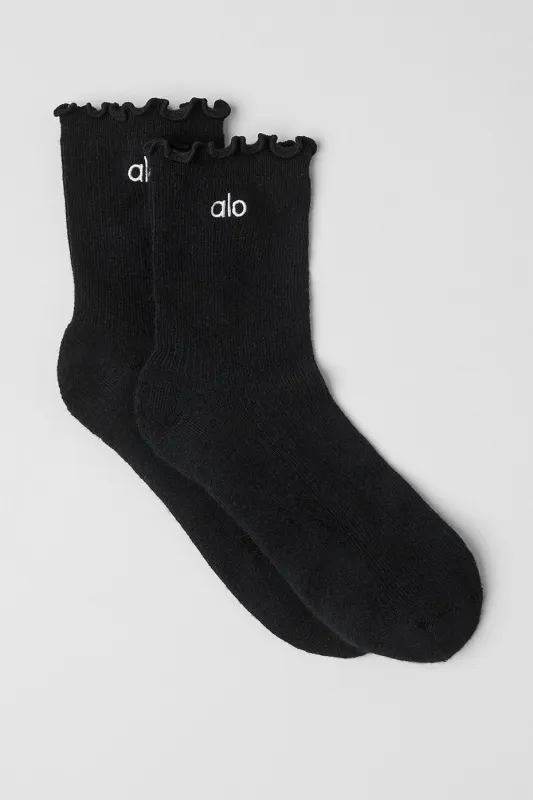 Women's Lettuce Edge Sock - Black made by Alo Yoga