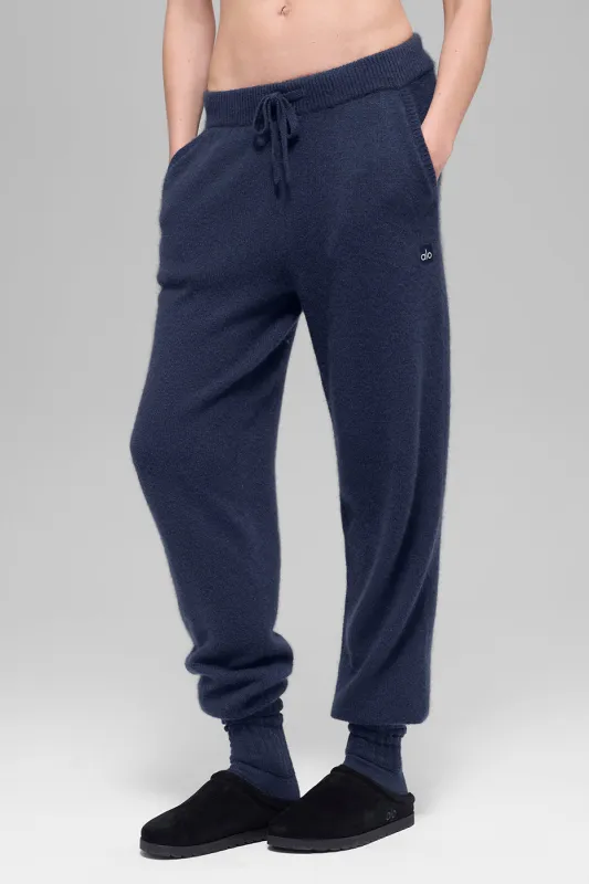 Wool Cashmere High-Waist New Class Jogger - Navy made by Alo Yoga