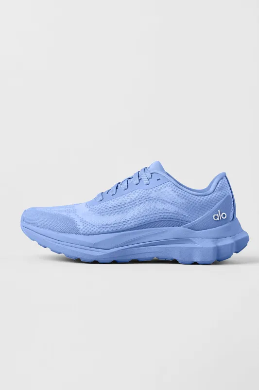 ALO Runner - Crystal Clear Blue made by Alo Yoga