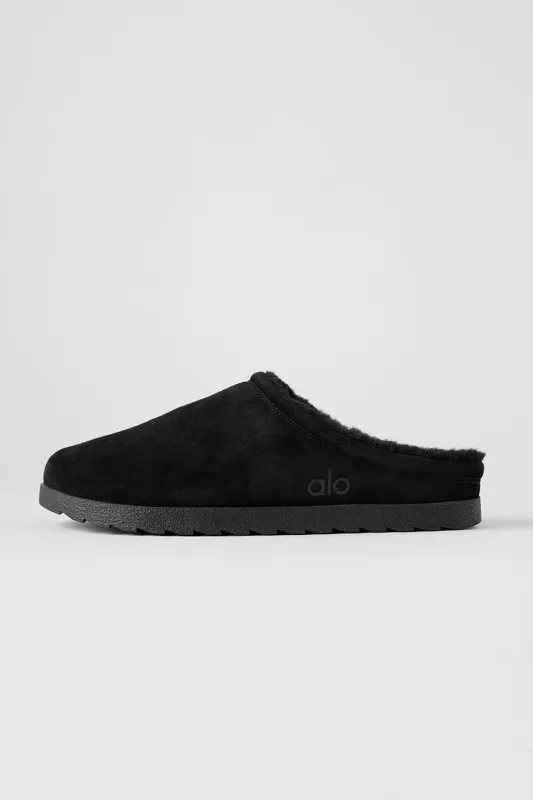 Recovery Slipper - Black made by Alo Yoga