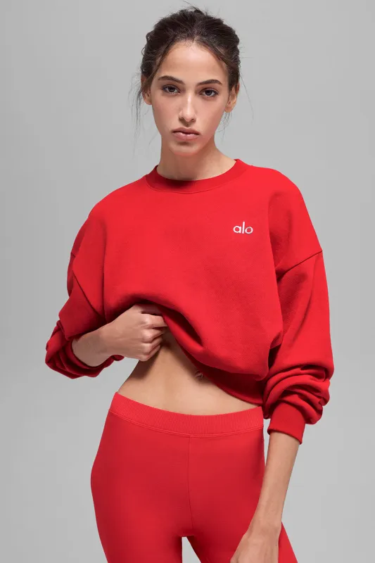 Cropped Accolade Crewneck - Bright Red made by Alo Yoga