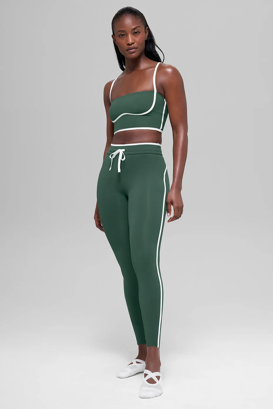 Airbrush High-Waist Race Pace 7/8 Legging - Clover Green/White sold by Alo Yoga product image thumbnail 5