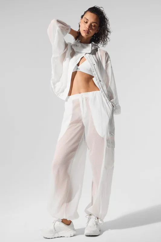 Sheer Game Time Wide Leg Jogger - White made by Alo Yoga