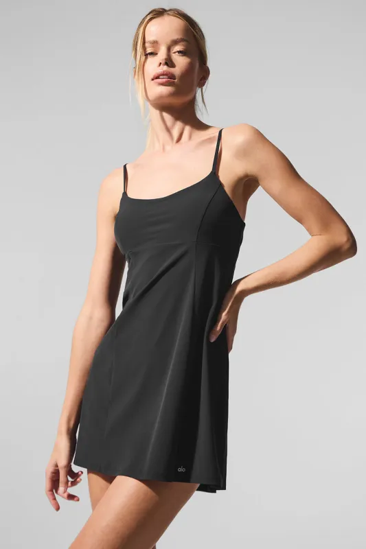 Breezy Tennis Dress - Black made by Alo Yoga