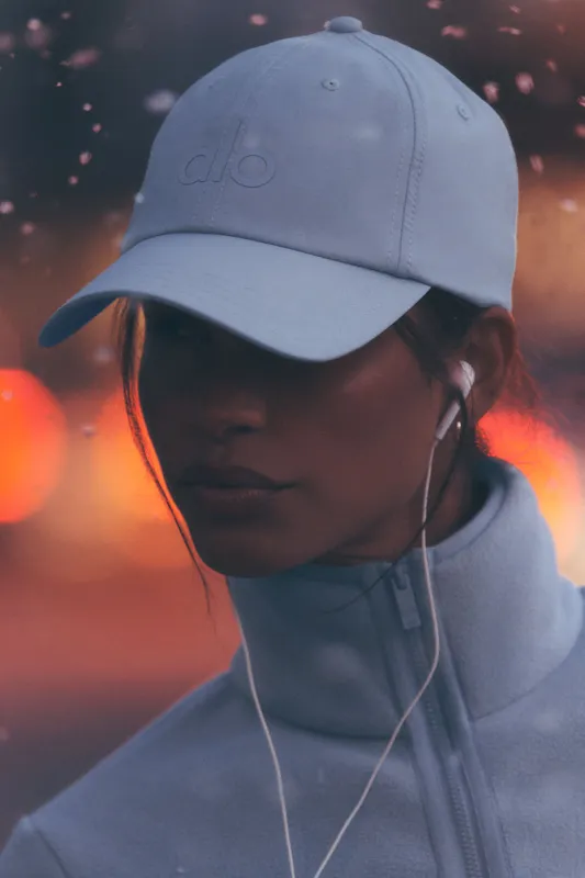 Performance Off-Duty Cap - Winter Frost made by Alo Yoga