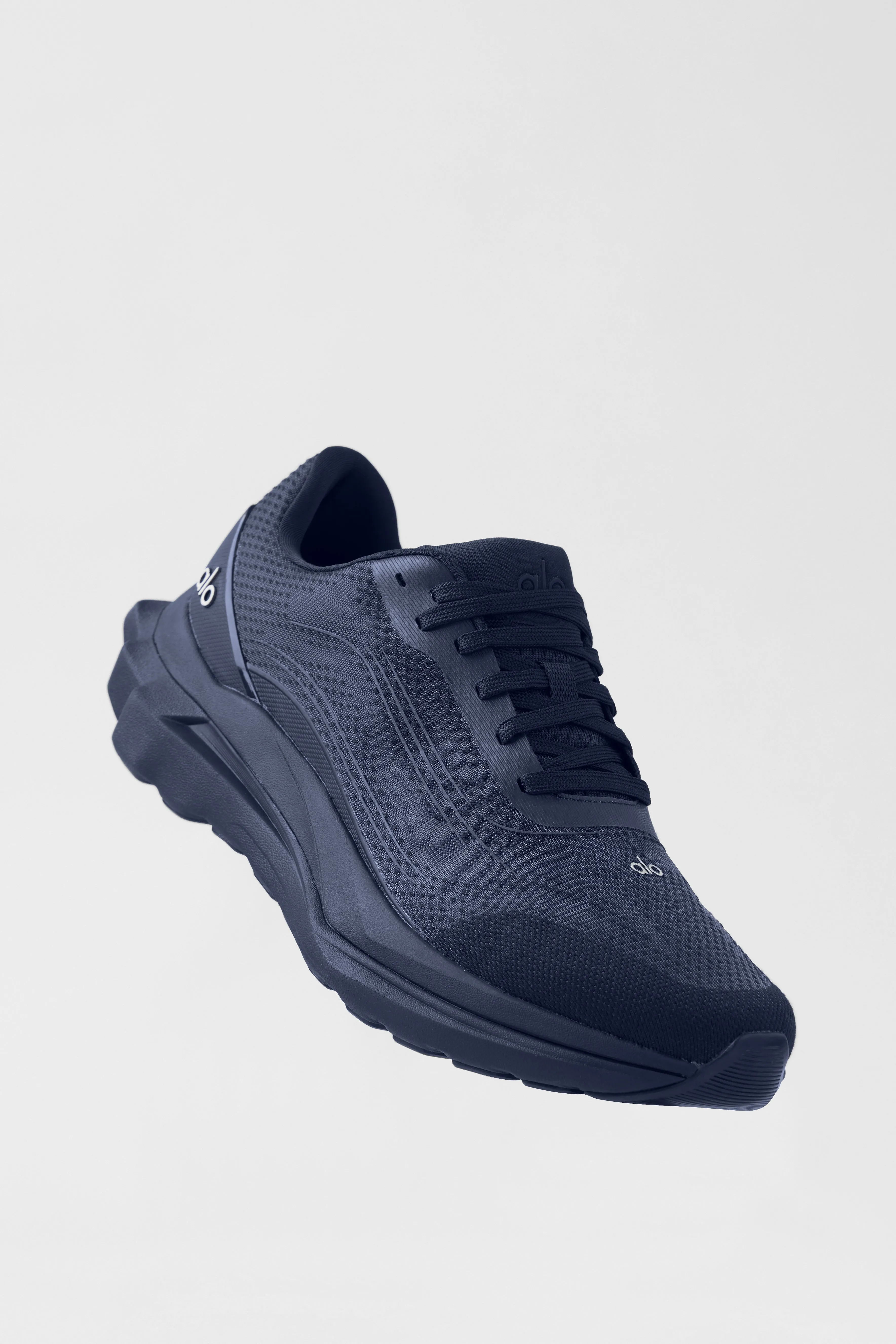 ALO Runner - Navy sold by Alo Yoga product image thumbnail 2