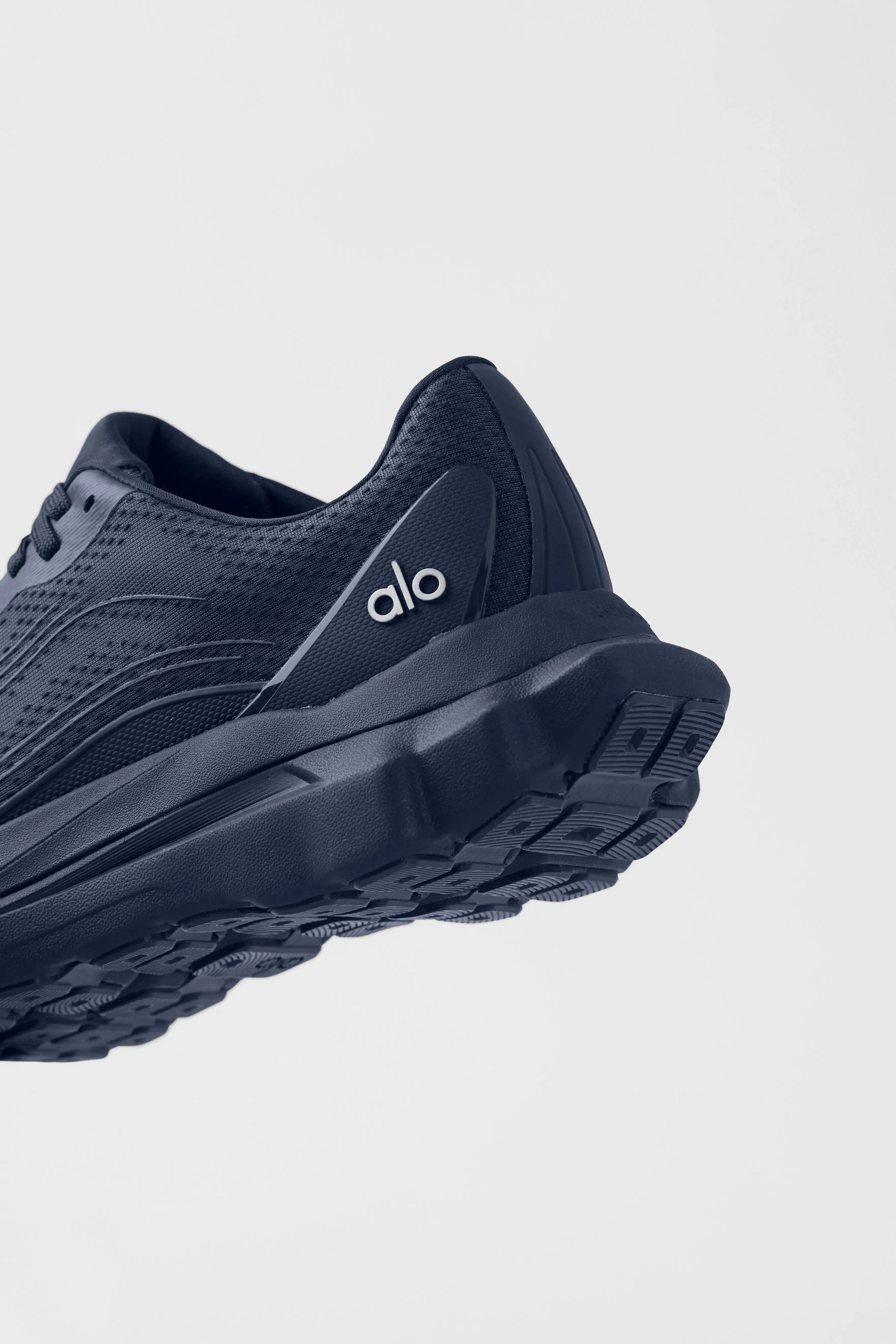 ALO Runner - Navy sold by Alo Yoga product image thumbnail 5