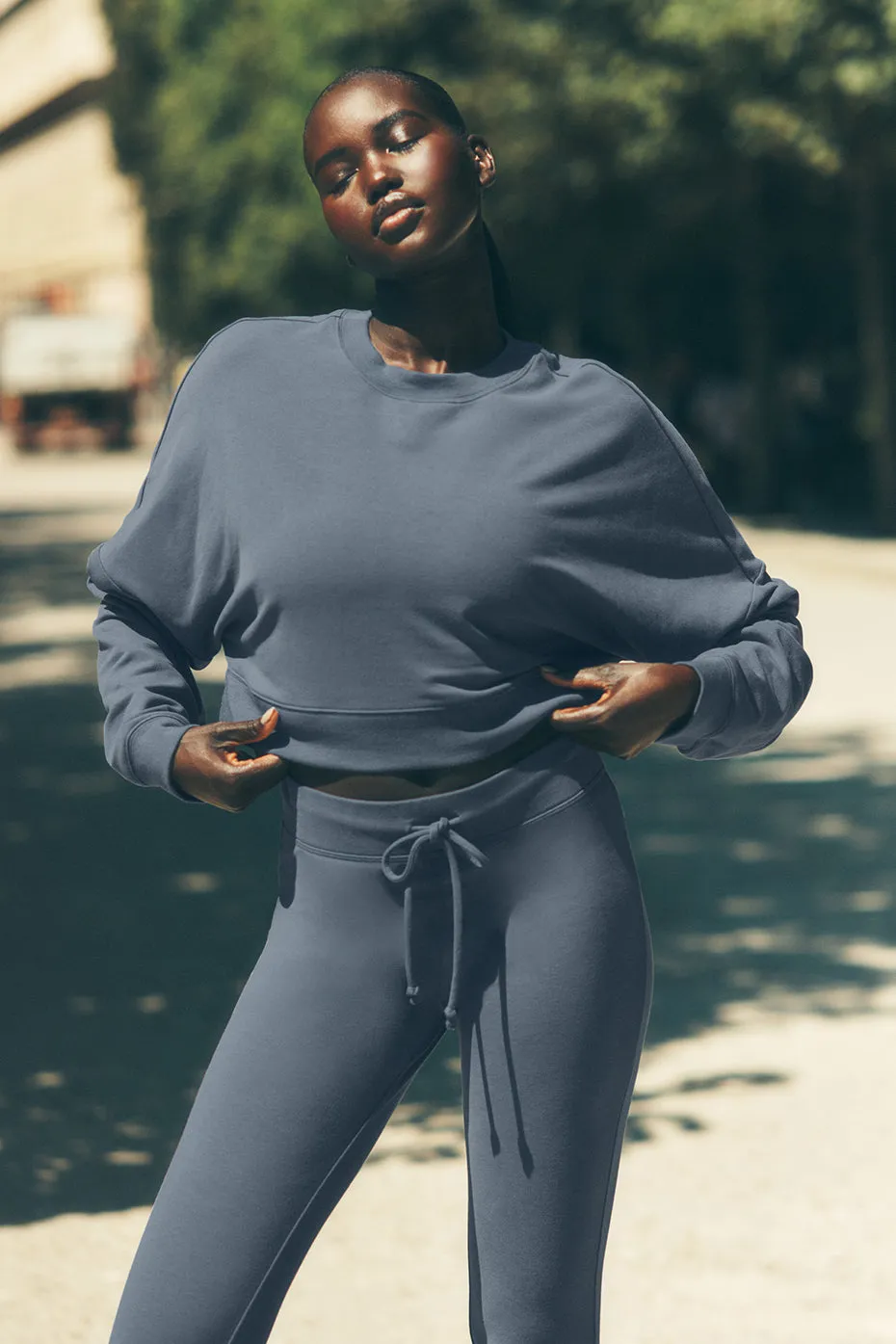 Cropped Sway Crew Neck Pullover - Bluestone sold by Alo Yoga