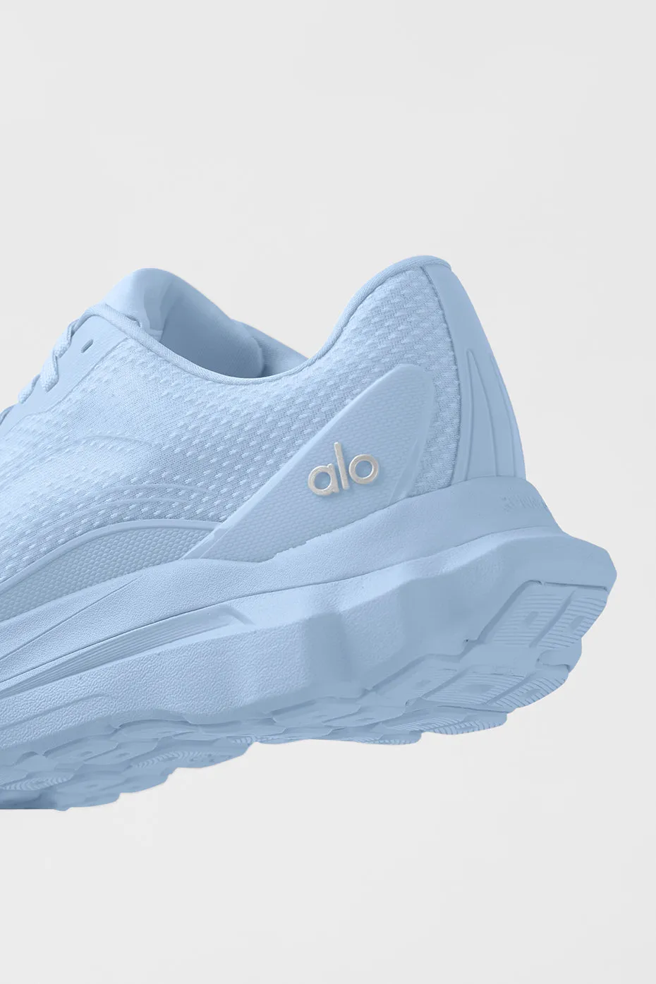 ALO Runner - Seashell Blue sold by Alo Yoga product image thumbnail 4
