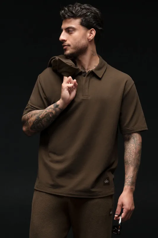 Double Take Short Sleeve Polo - Espresso made by Alo Yoga