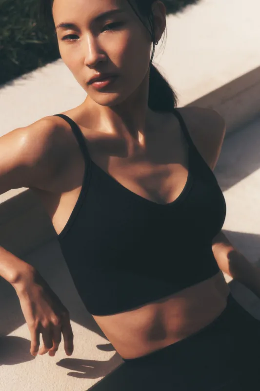 Seamless Modal Ribbed Delight Bralette - Black made by Alo Yoga