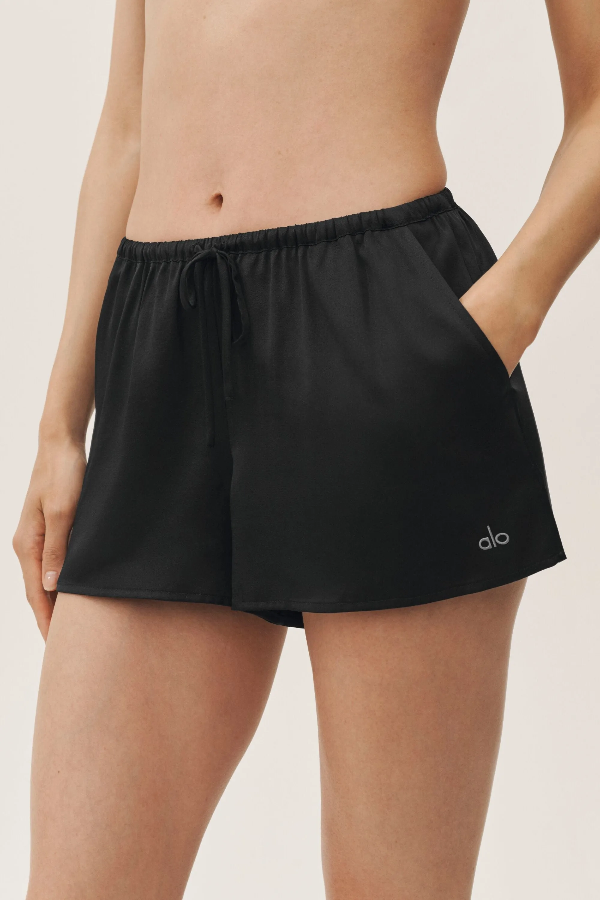Silk Blend Radiance Short - Black sold by Alo Yoga product image thumbnail 2