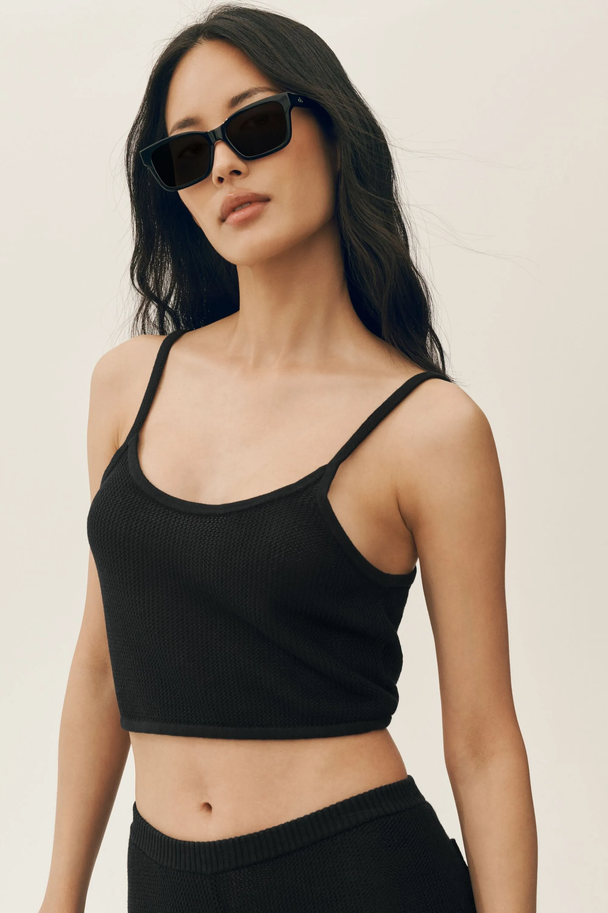 Silk Cashmere Cropped Heat Wave Tank - Black sold by Alo Yoga