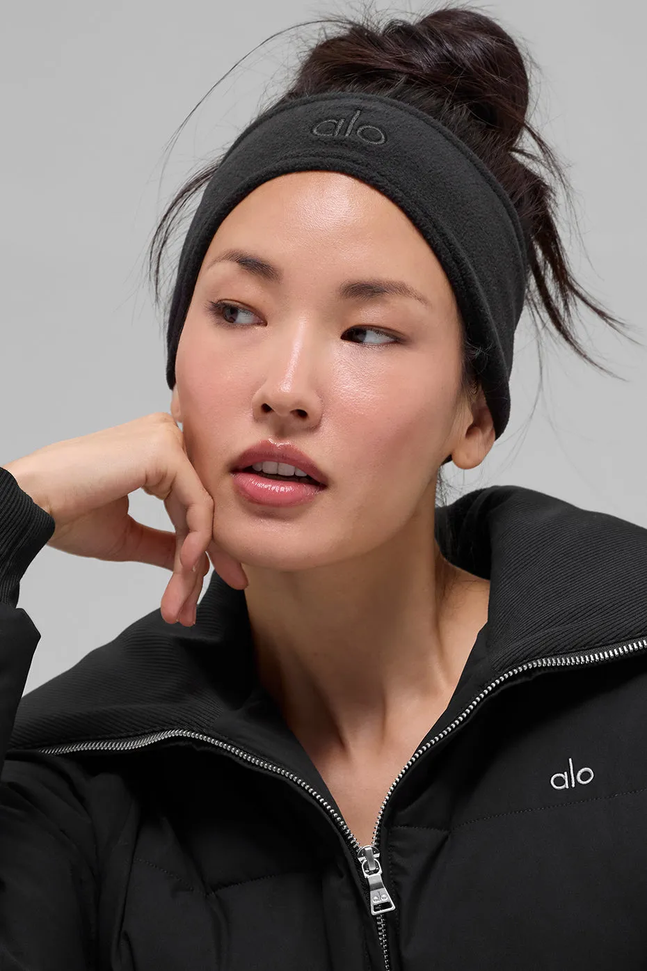 Polar Fleece Ear Warmer - Black sold by Alo Yoga