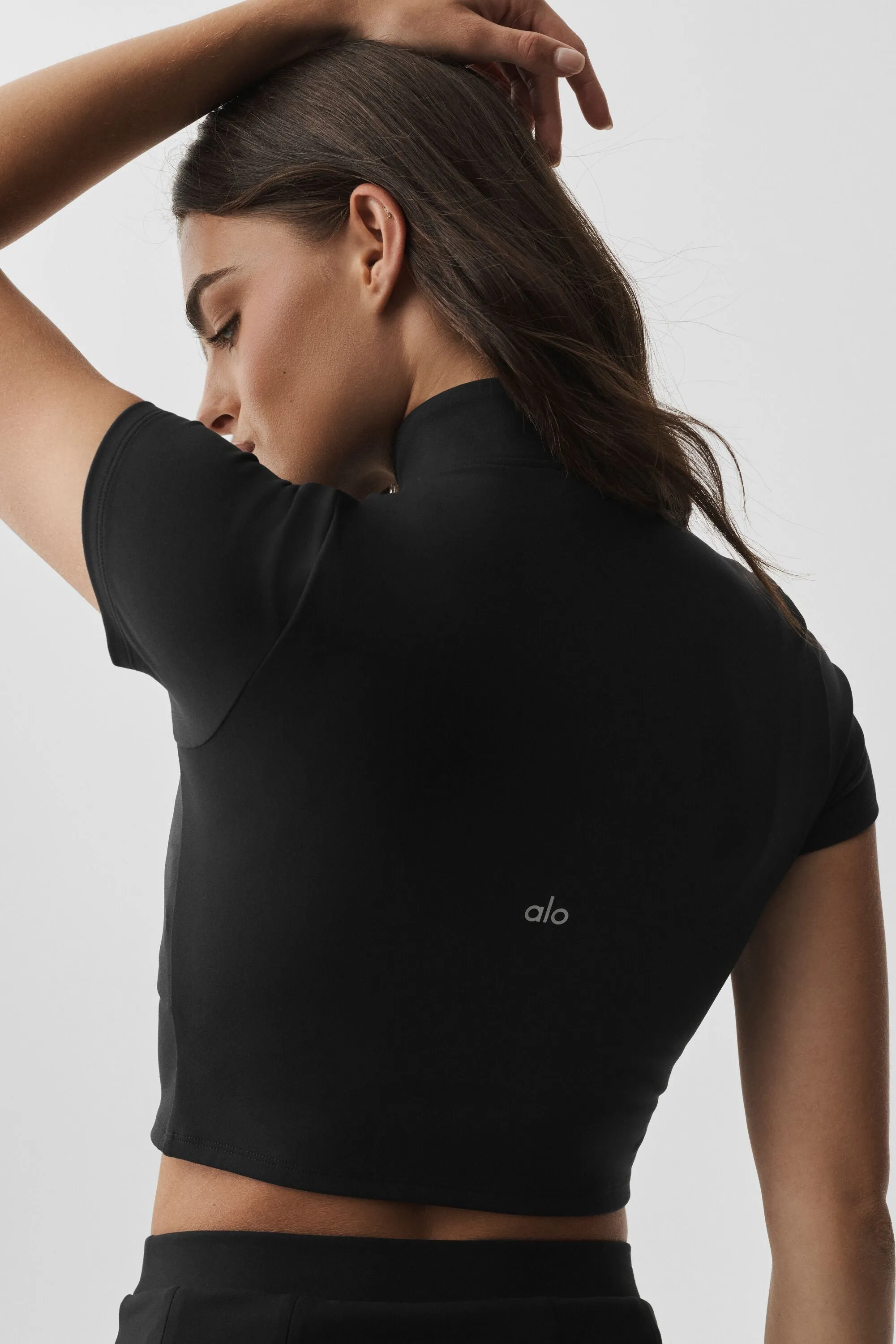 ALO Softsculpt Full Zip Short Sleeve - Black sold by Alo Yoga product image thumbnail 4