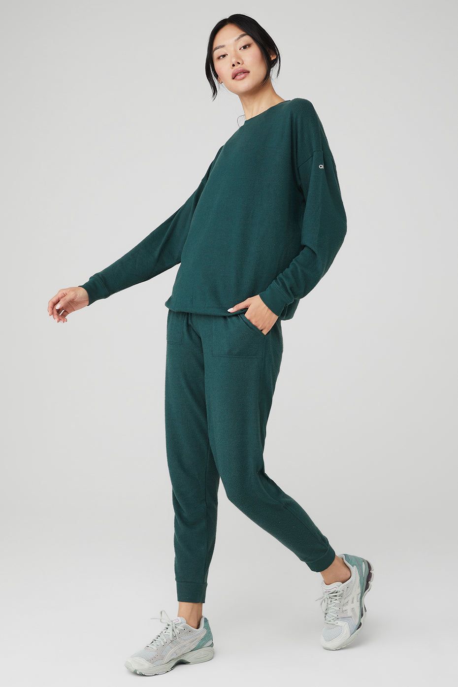Soho Pullover & Soho Sweatpant Set sold by Alo Yoga product image thumbnail 28