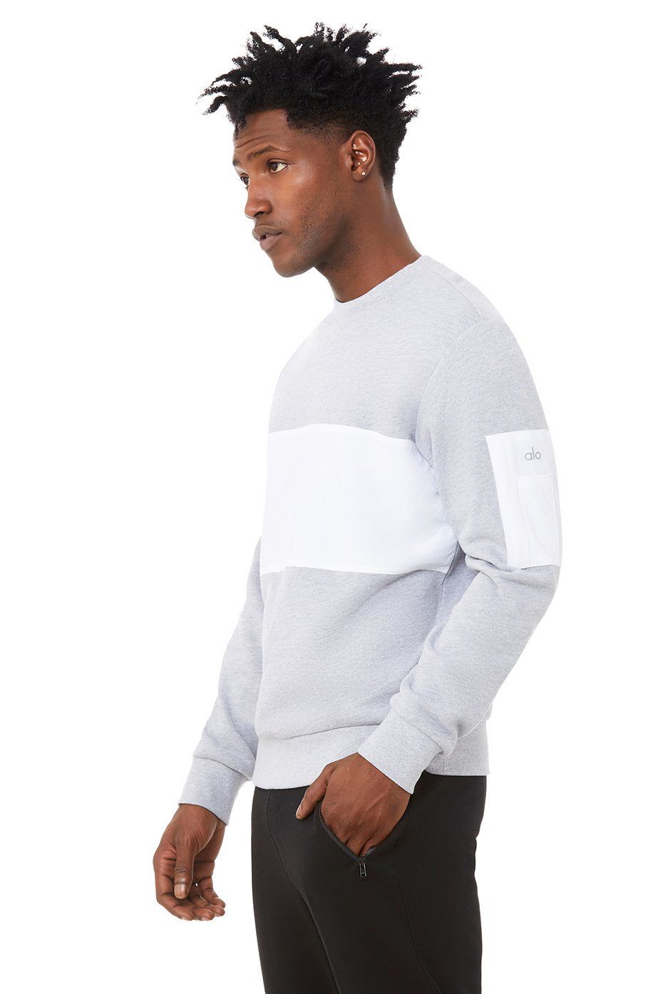 Traverse Pullover - Athletic Heather Grey/White sold by Alo Yoga product image thumbnail 3