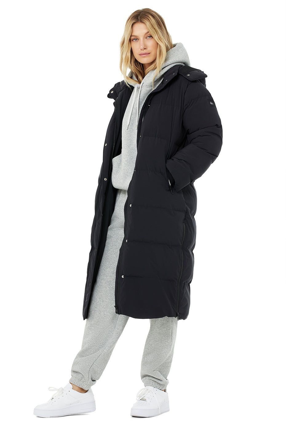 Aurora Puffer - Black sold by Alo Yoga product image thumbnail 2