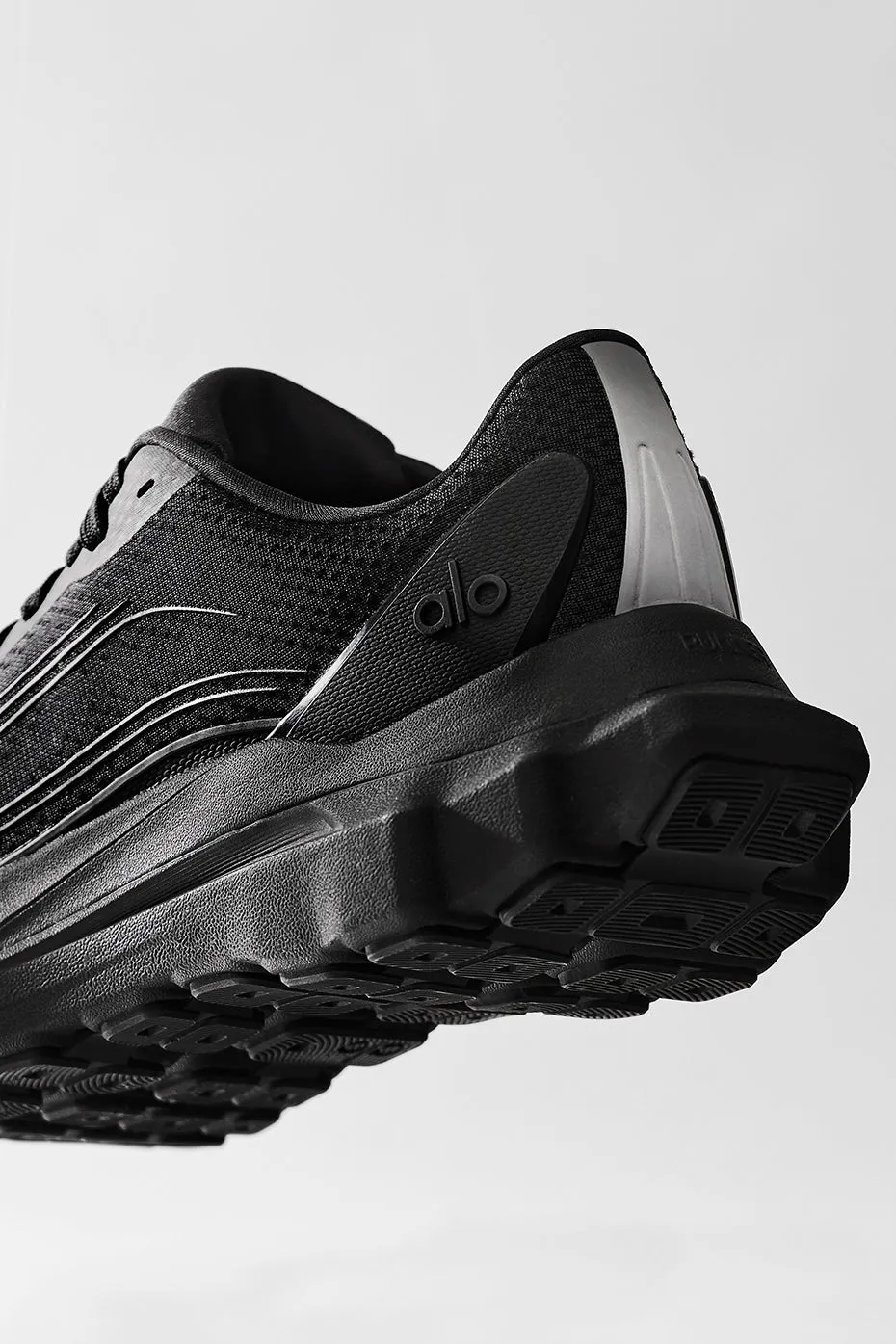 Alo Runner - Black/Black sold by Alo Yoga product image thumbnail 5