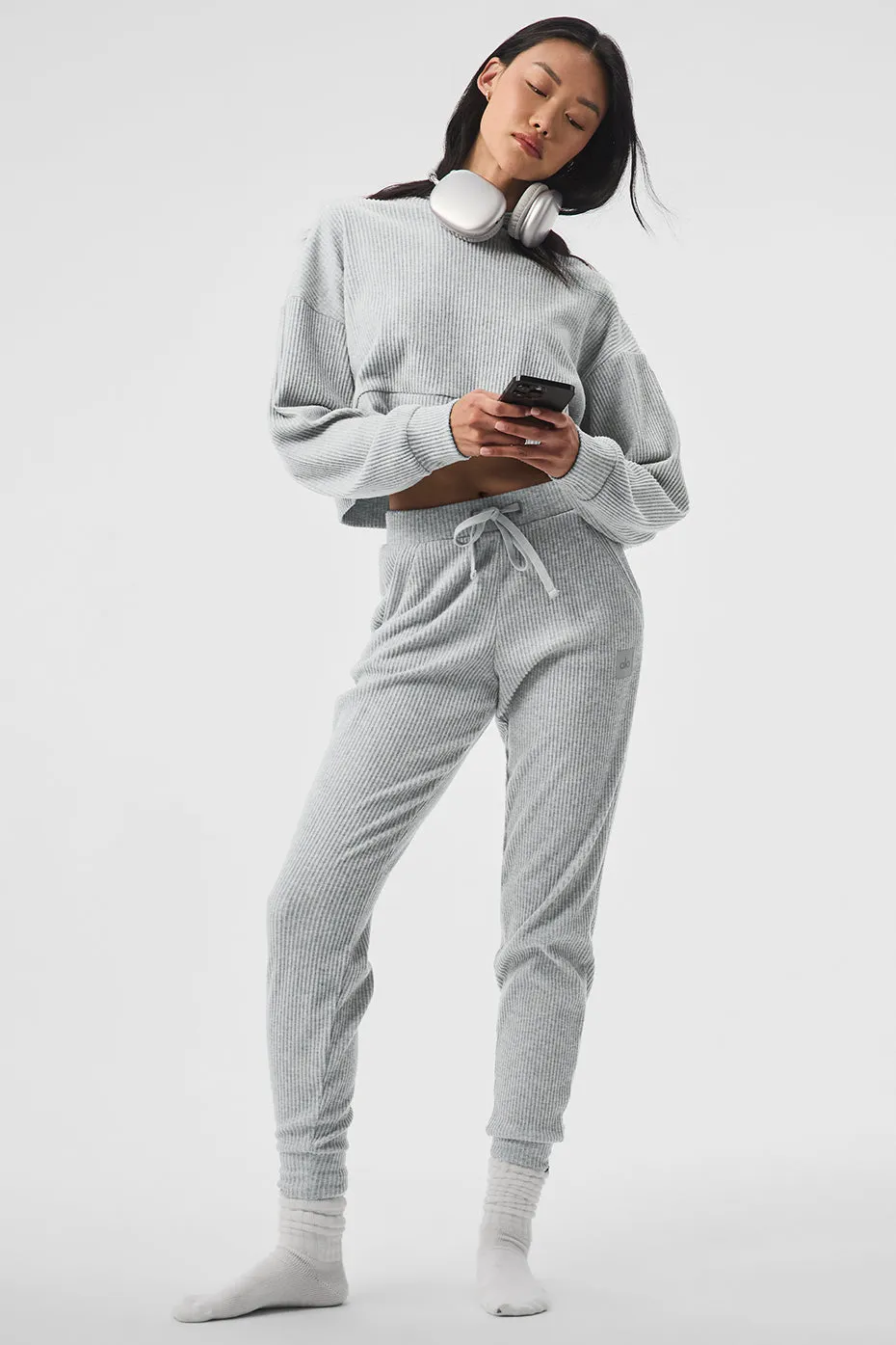 Muse Sweatpant - Athletic Heather Grey sold by Alo Yoga product image thumbnail 5