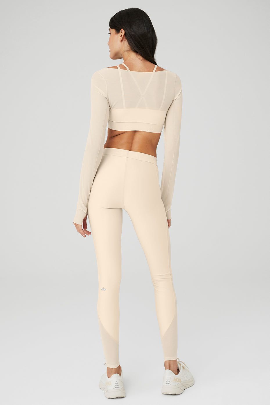 Airlift Long Sleeve Ballet Dream Bra & Airlift High-Waist Ballet Dream Legging Set sold by Alo Yoga product image thumbnail 18