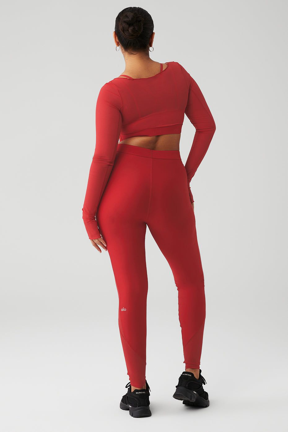 Airlift Long Sleeve Ballet Dream Bra & Airlift High-Waist Ballet Dream Legging Set sold by Alo Yoga product image thumbnail 14