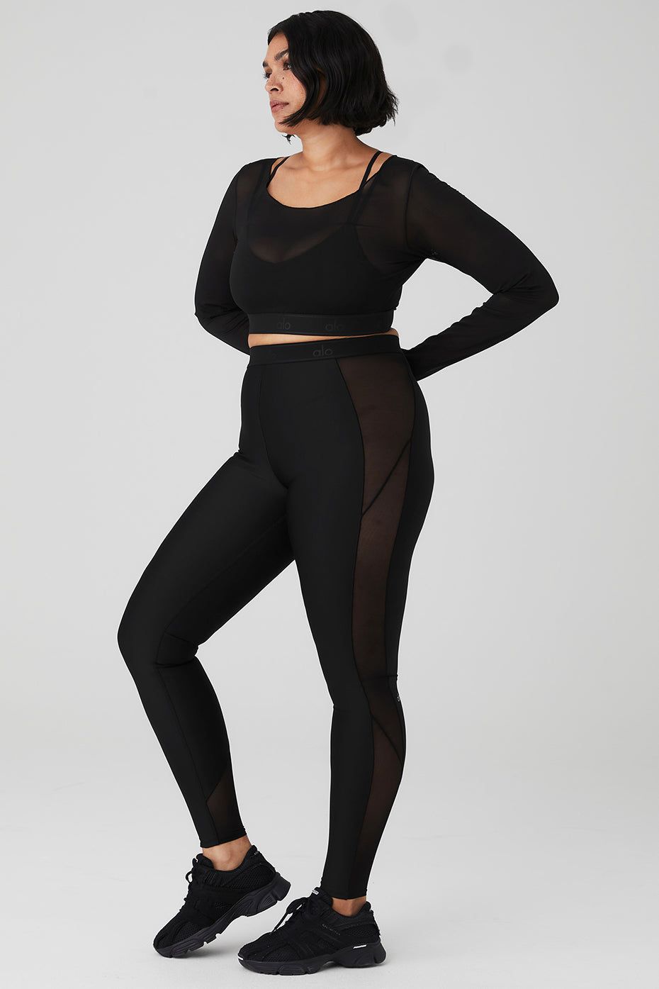 Airlift Long Sleeve Ballet Dream Bra & Airlift High-Waist Ballet Dream Legging Set sold by Alo Yoga product image thumbnail 7