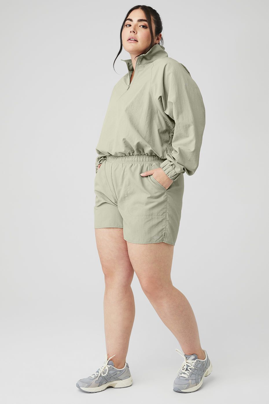 Cropped 1/4 Zip Alumni Pullover & Alumni Short Set sold by Alo Yoga product image thumbnail 30