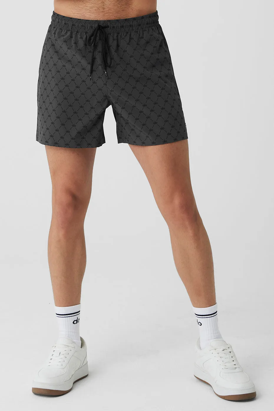 7'' Diamond Circuit Short - Anthracite/Black sold by Alo Yoga